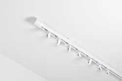 Garniža hliníková kolajničková Profil H Ø 19 mm jednoitá do stropu Biela